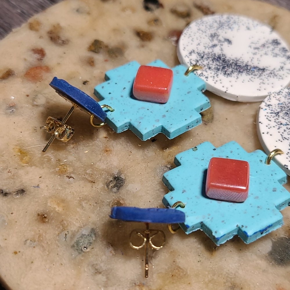 Aztec Earrings - Picture 11 of 11